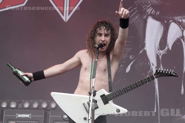 AIRBOURNE - 2014-08-24 - SAINT CLOUD - Domaine National - Grande Scene - 